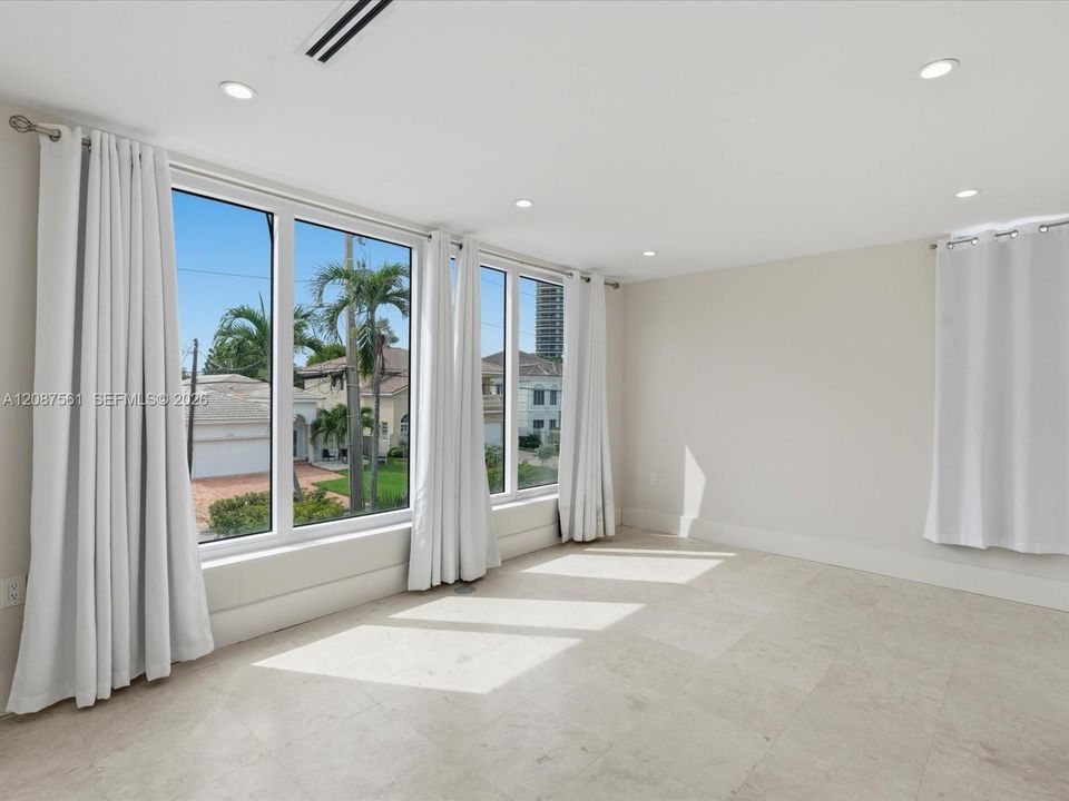 En Venta: $14,900,000 (5 camas, 7 baños, 3672 Pies cuadrados)