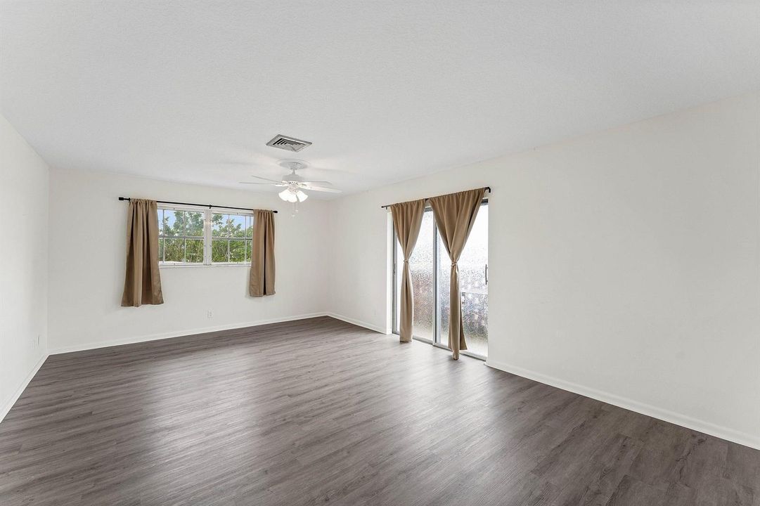 012-408PineTreeCourt-12-Atlantis-FL-3346