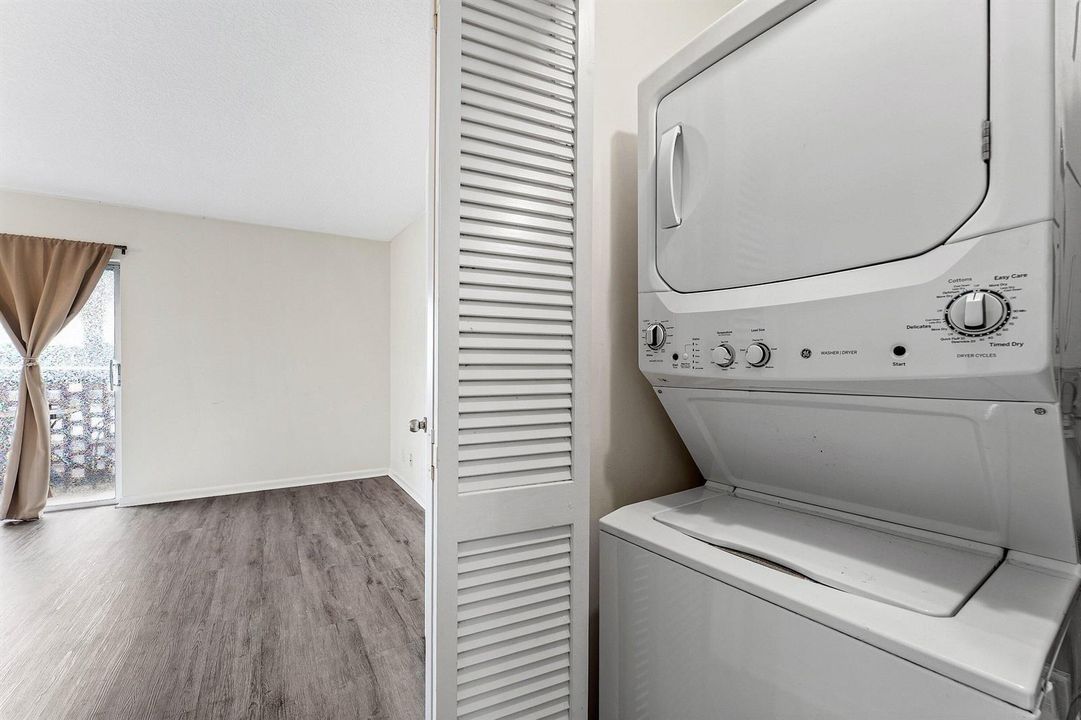 019-408PineTreeCourt-12-Atlantis-FL-3346