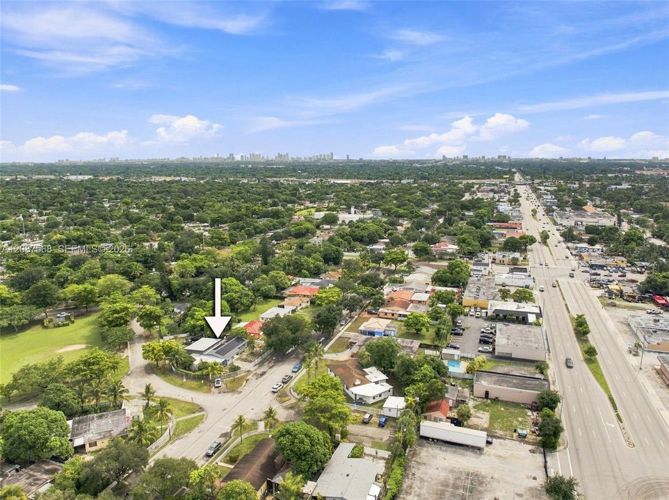 На продажу: $625,000 (4 спален, 2 ванн, 2174 Квадратных фут)