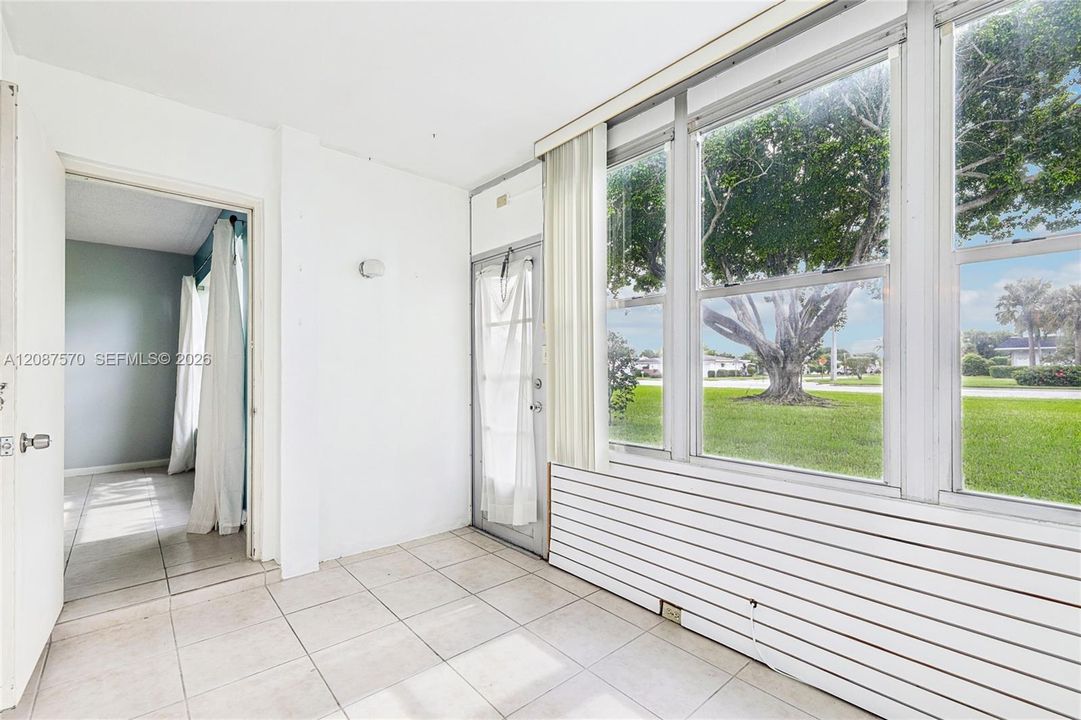 En Venta: $68,000 (1 camas, 1 baños, 739 Pies cuadrados)