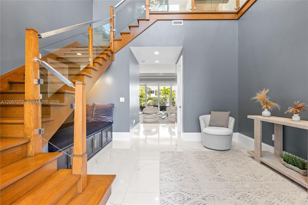 For Rent: $37,500 (5 beds, 3 baths, 4452 Square Feet)