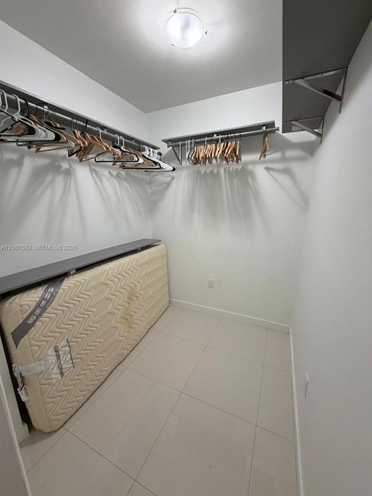 En Renta: $2,600 (1 camas, 1 baños, 761 Pies cuadrados)