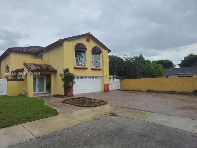 For Rent: $4,000 (4 beds, 2 baths, 2353 Square Feet)