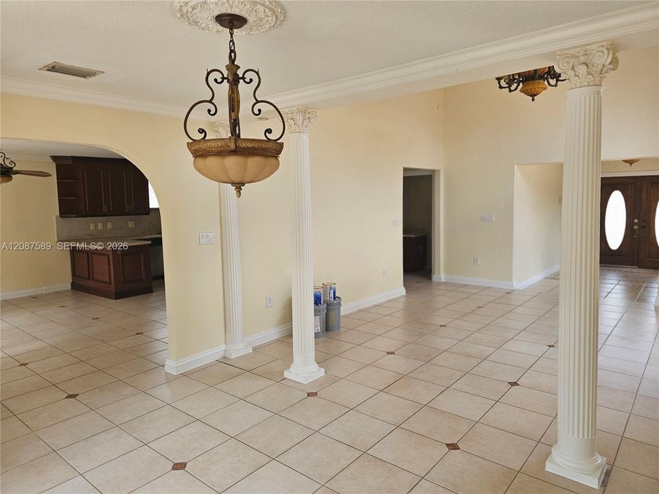 For Rent: $4,000 (4 beds, 2 baths, 2353 Square Feet)