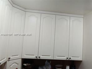 For Sale: $200,000 (2 beds, 2 baths, 800 Square Feet)
