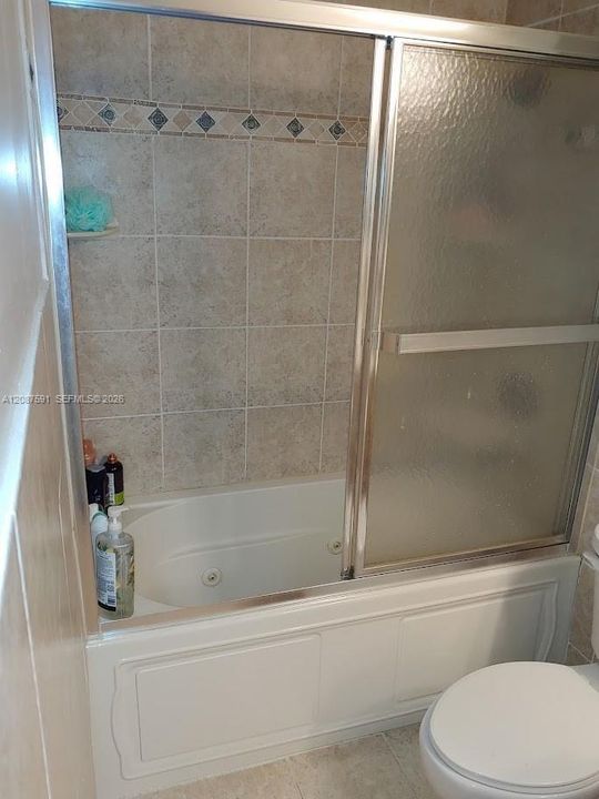 For Sale: $200,000 (2 beds, 2 baths, 800 Square Feet)