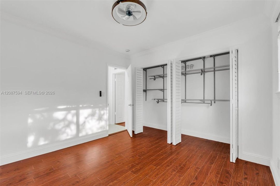 В аренду: $6,400 (4 спален, 2 ванн, 1864 Квадратных фут)
