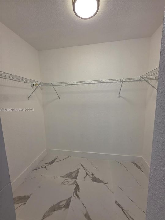En Venta: $495,000 (4 camas, 2 baños, 0 Pies cuadrados)