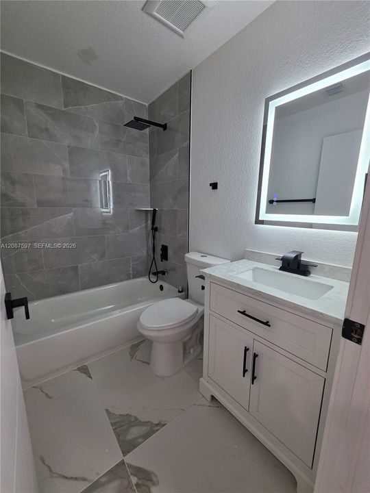 En Venta: $495,000 (4 camas, 2 baños, 0 Pies cuadrados)