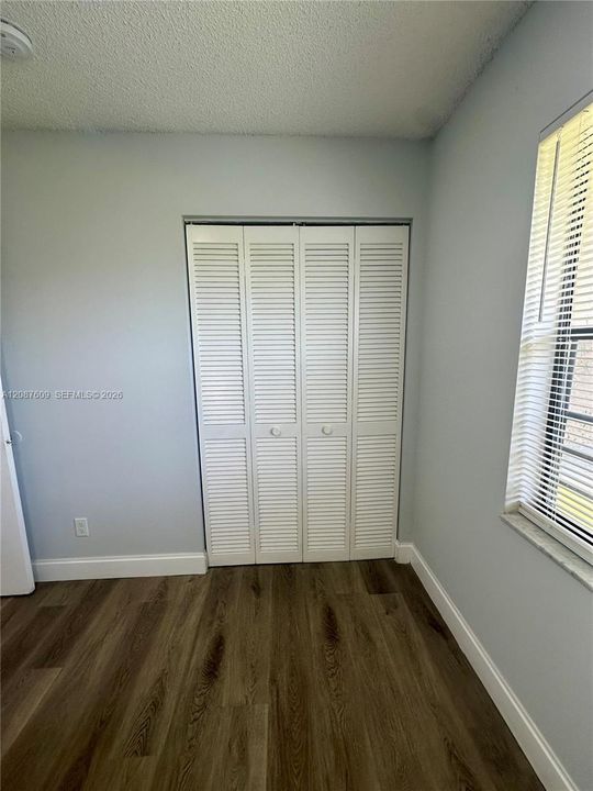 For Rent: $2,200 (2 beds, 2 baths, 892 Square Feet)