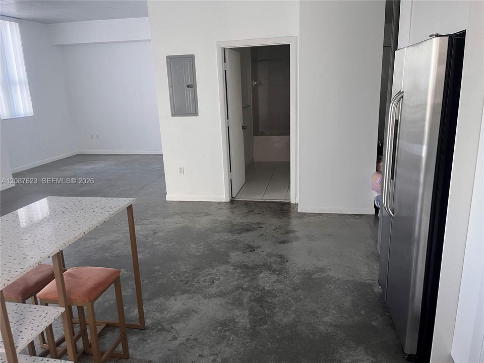 На продажу: $525,000 (2 спален, 2 ванн, 1041 Квадратных фут)