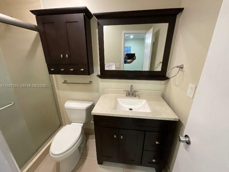 For Rent: $2,440 (3 beds, 2 baths, 1643 Square Feet)
