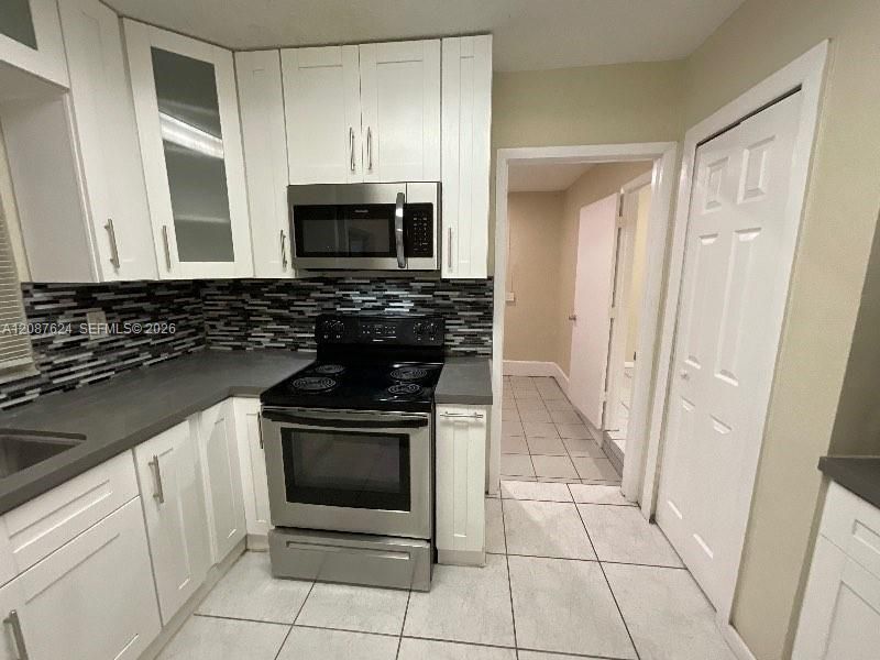 For Rent: $2,440 (3 beds, 2 baths, 1643 Square Feet)