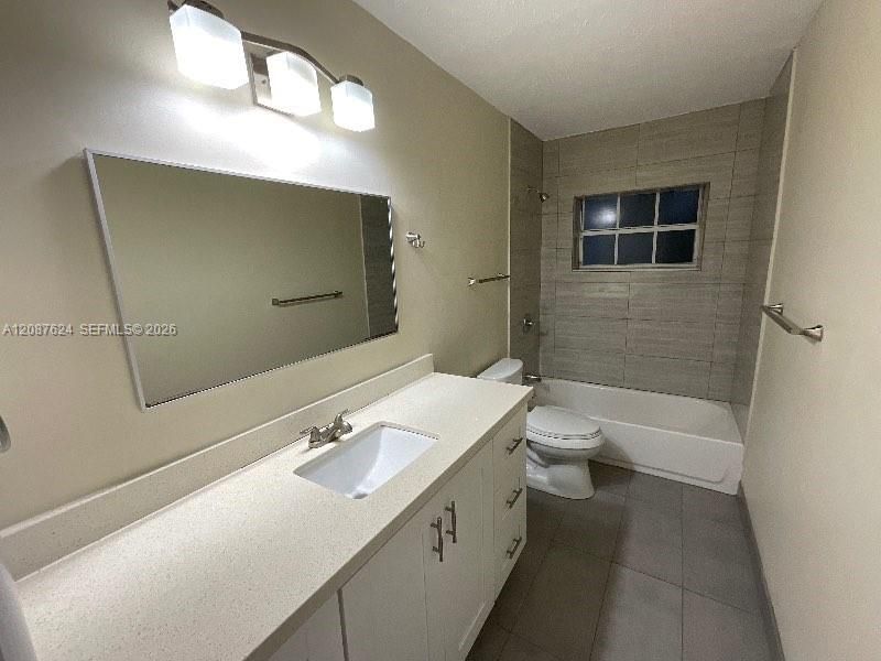 For Rent: $2,440 (3 beds, 2 baths, 1643 Square Feet)