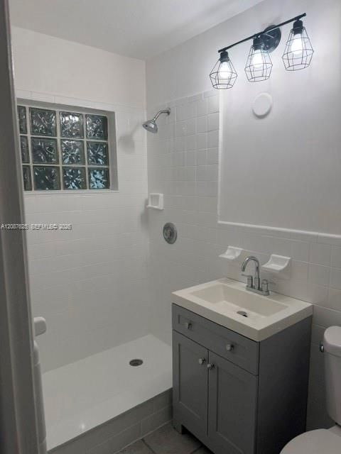 En Venta: $469,500 (2 camas, 1 baños, 1353 Pies cuadrados)