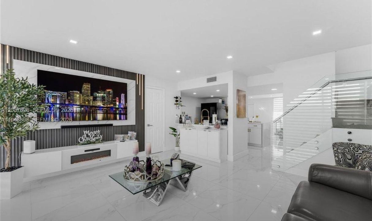 For Sale: $450,000 (3 beds, 2 baths, 1510 Square Feet)