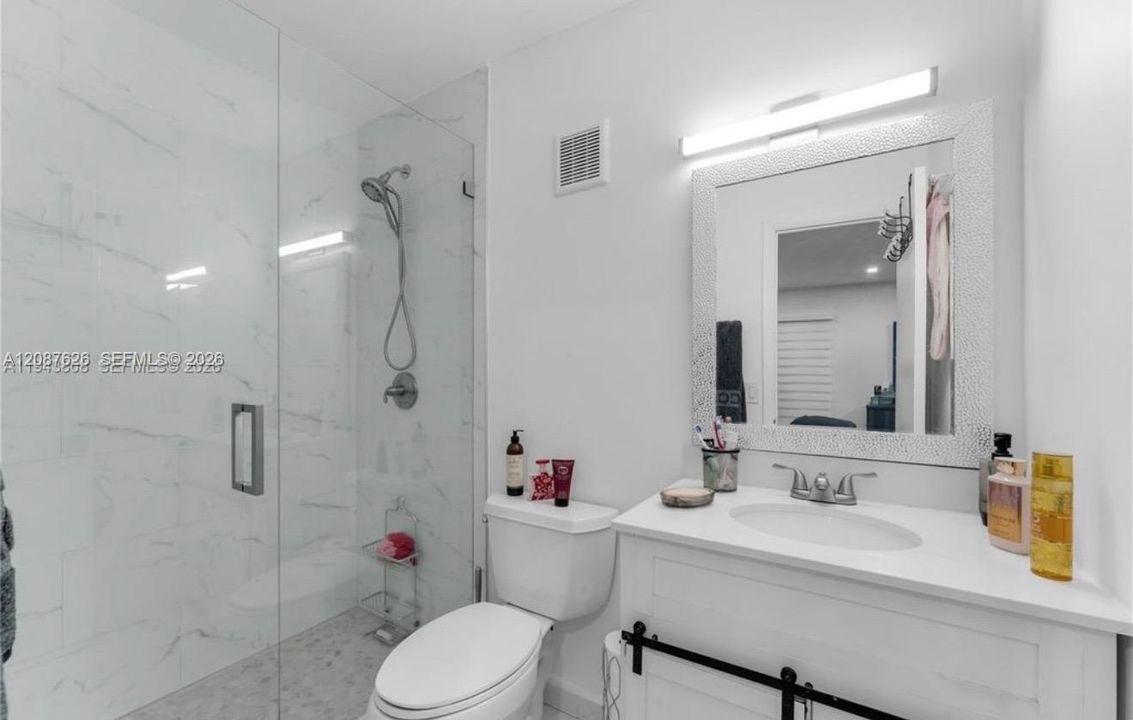 For Sale: $450,000 (3 beds, 2 baths, 1510 Square Feet)