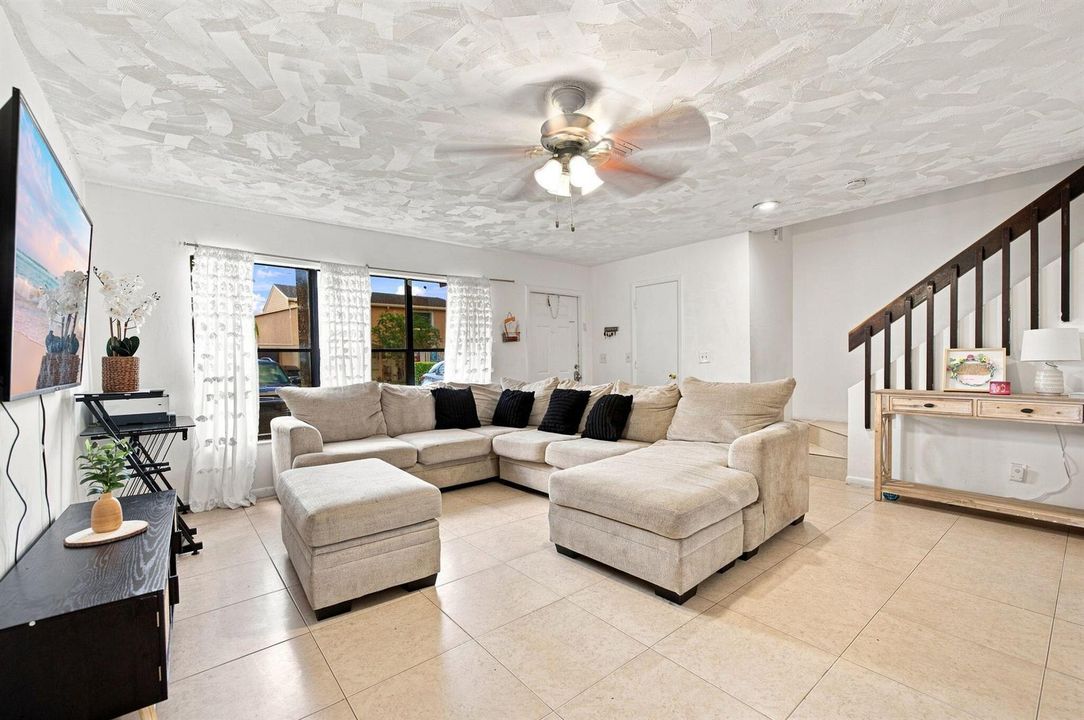8-web-or-mls-3370-beau-rivage-dr-3-g