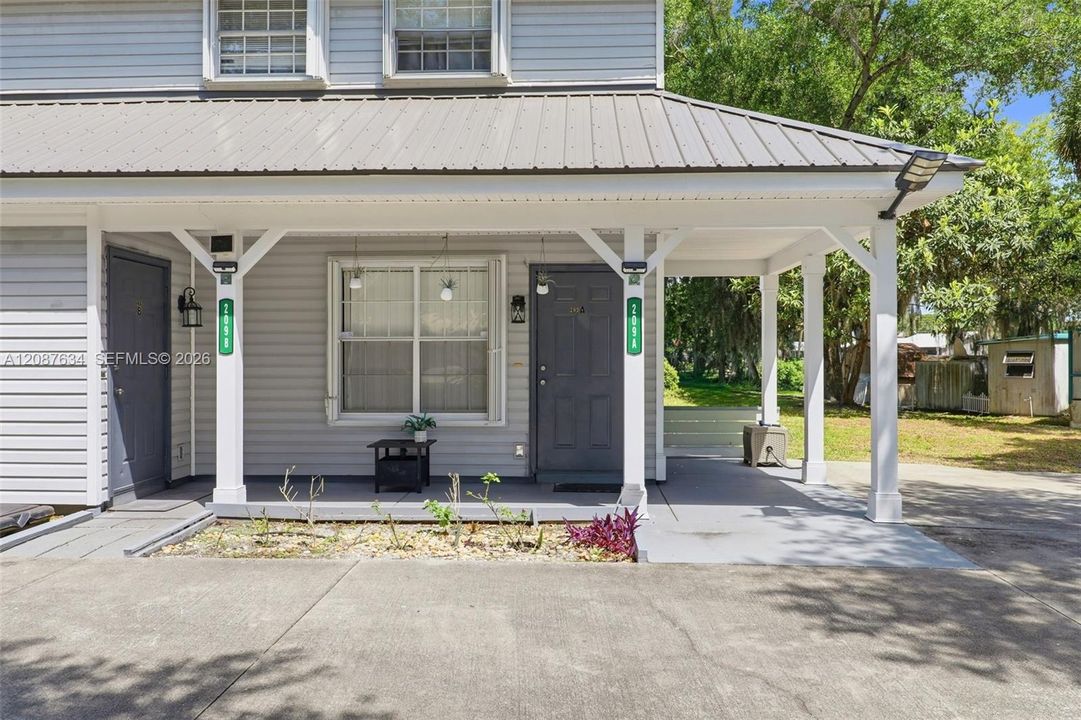 207 SE 6th Avenue