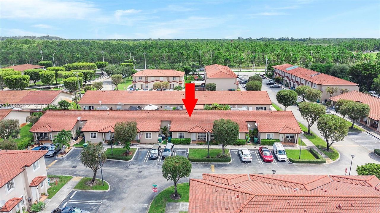 For Sale: $447,000 (3 beds, 2 baths, 1252 Square Feet)