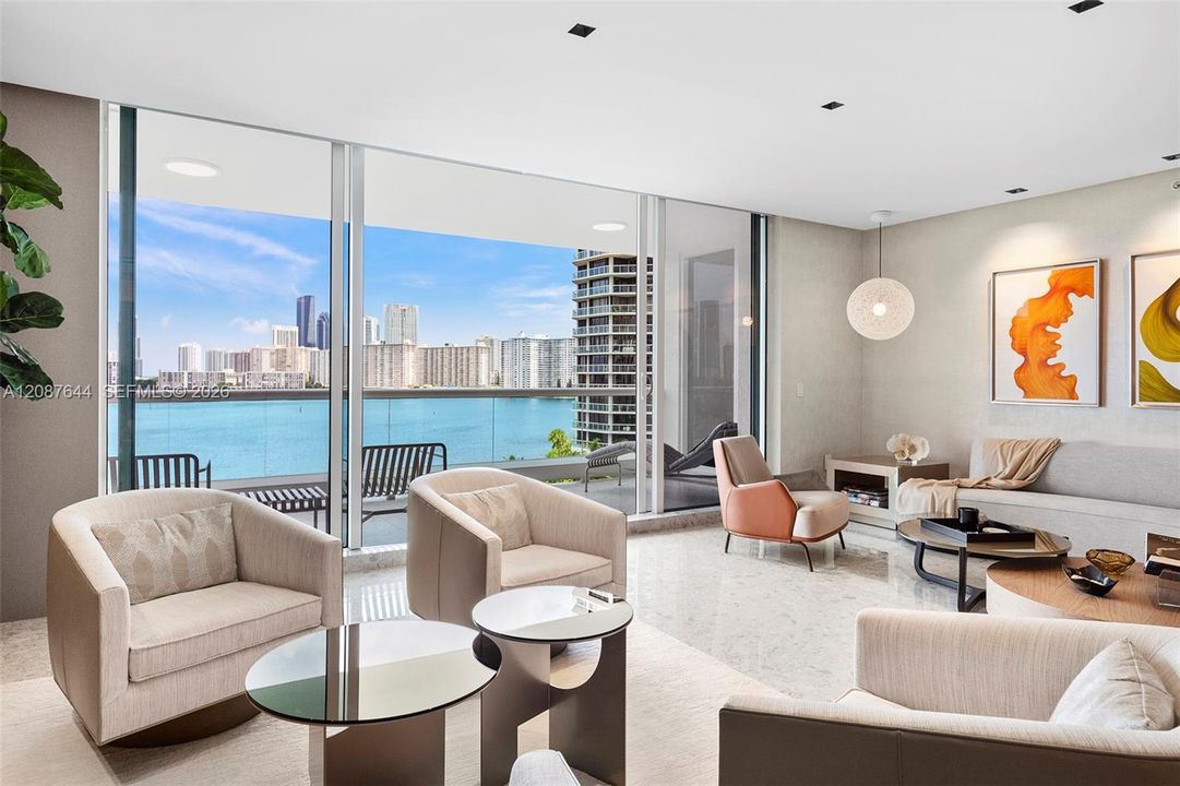 En Venta: $3,400,000 (3 camas, 3 baños, 2840 Pies cuadrados)