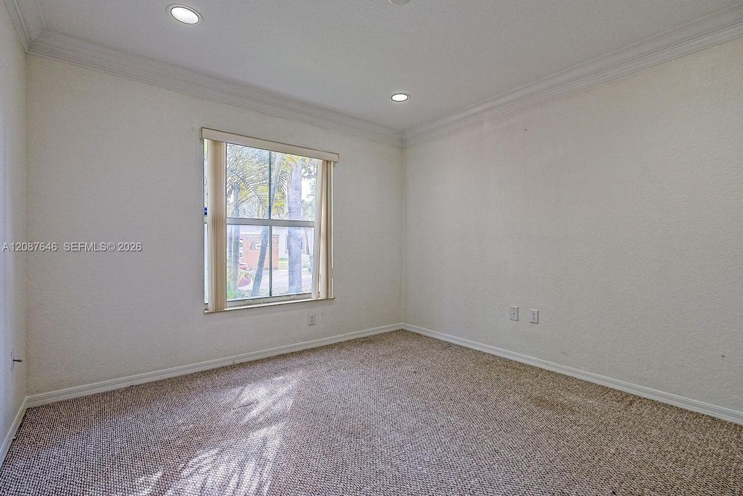 En Venta: $440,000 (3 camas, 2 baños, 1483 Pies cuadrados)