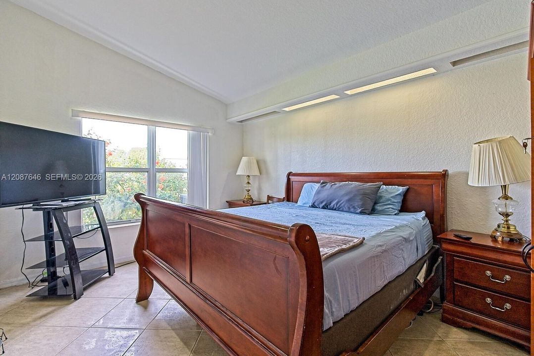 En Venta: $440,000 (3 camas, 2 baños, 1483 Pies cuadrados)