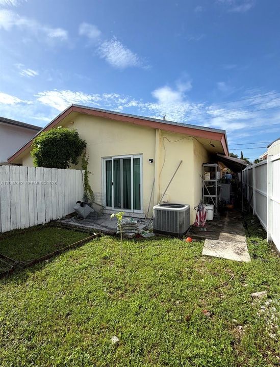 For Sale: $789,000 (0 beds, 0 baths, 1618 Square Feet)