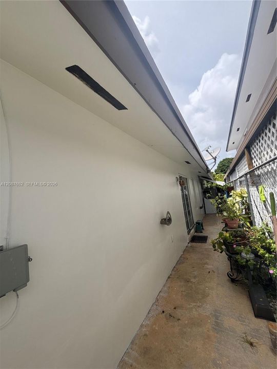 For Sale: $789,000 (0 beds, 0 baths, 1618 Square Feet)