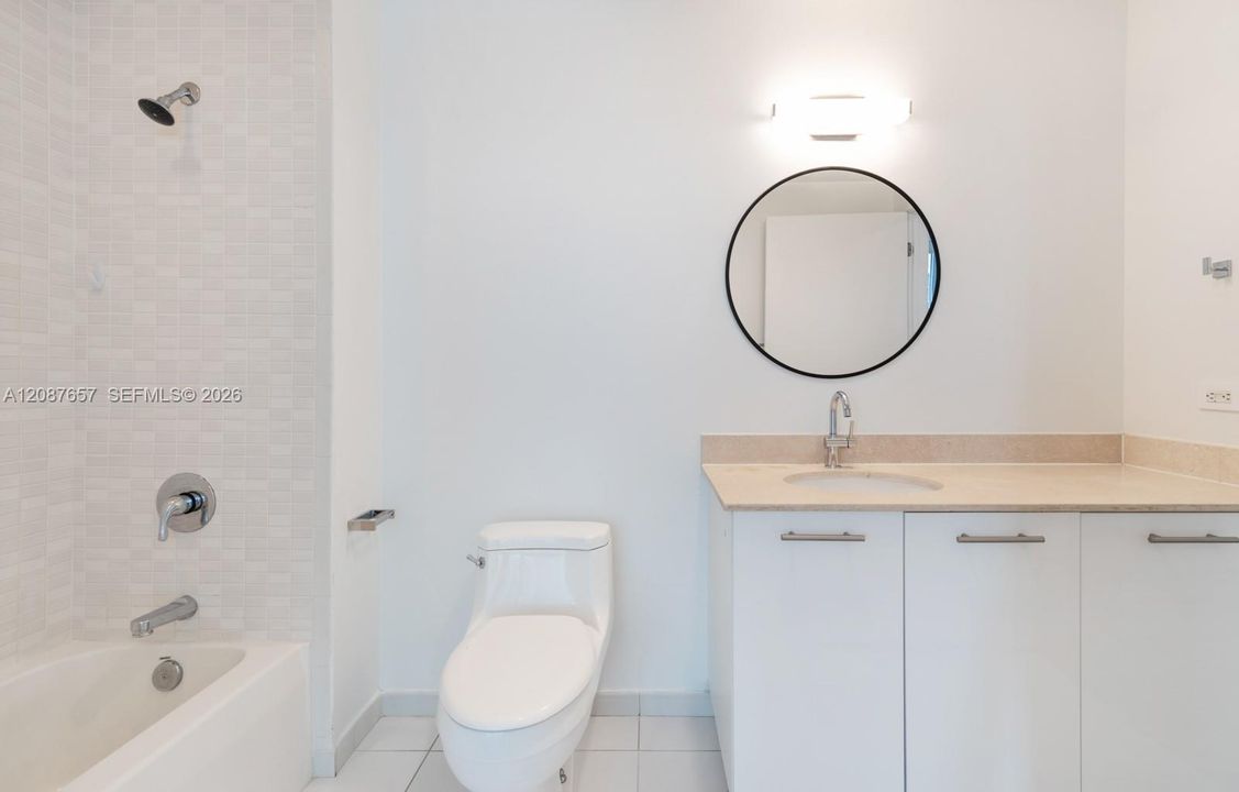 В аренду: $6,000 (3 спален, 2 ванн, 1242 Квадратных фут)