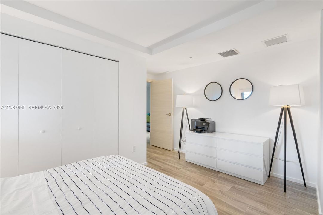 For Rent: $8,500 (3 beds, 4 baths, 1469 Square Feet)