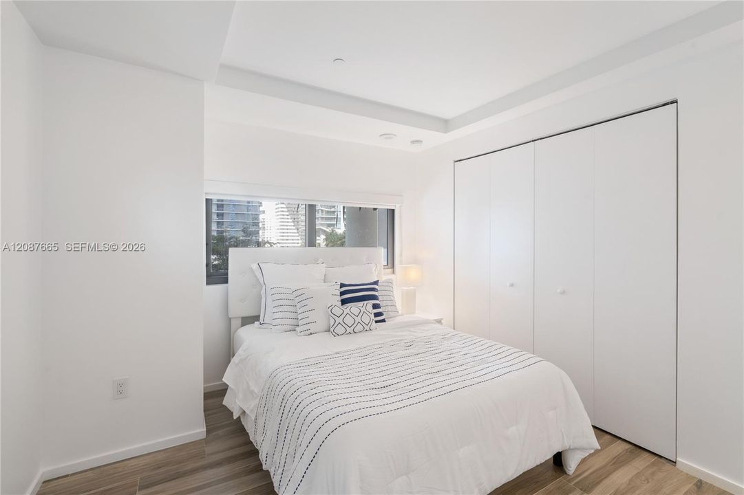 For Rent: $8,500 (3 beds, 4 baths, 1469 Square Feet)