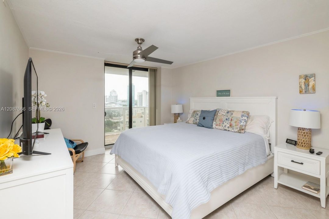 For Rent: $4,150 (1 beds, 2 baths, 1503 Square Feet)