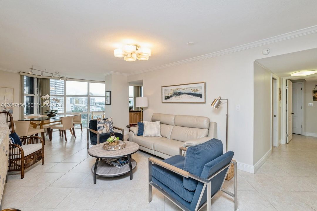 For Rent: $4,150 (1 beds, 2 baths, 1503 Square Feet)