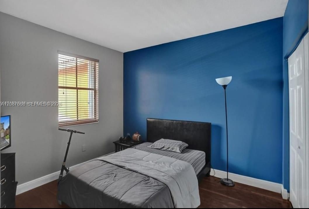 For Sale: $469,900 (4 beds, 3 baths, 1765 Square Feet)