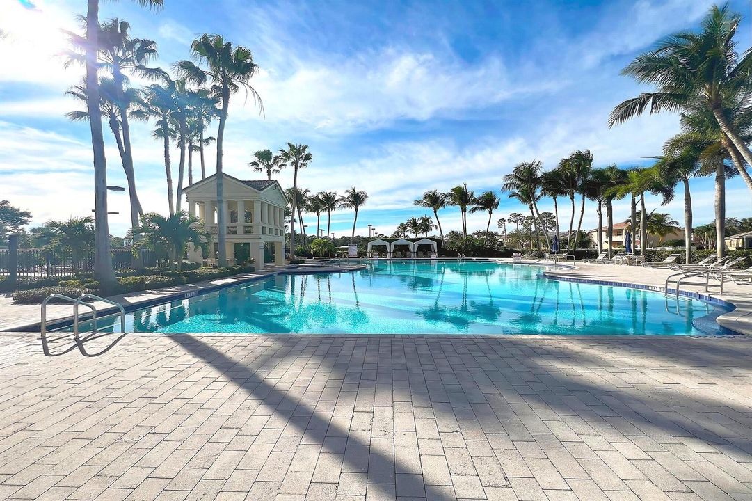 099 - 2478 Westmont Ln - 27