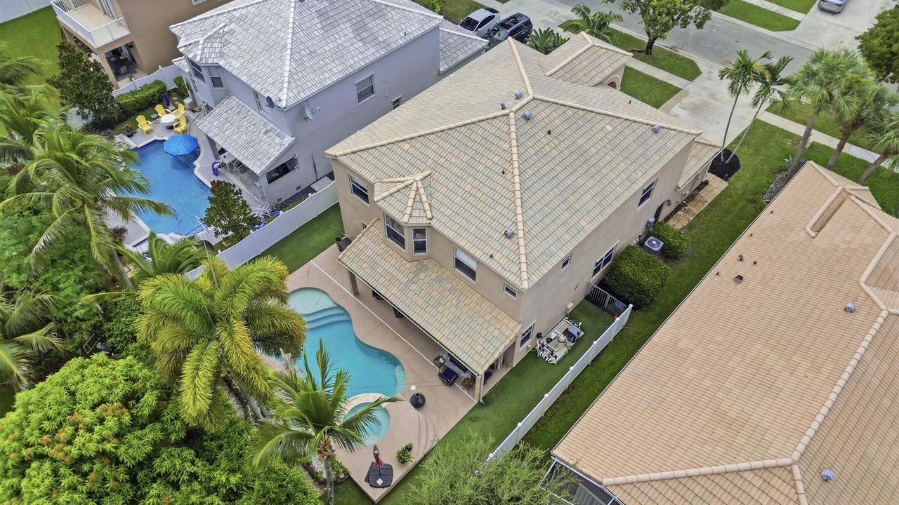 011 - 2478 Westmont Ln - 12