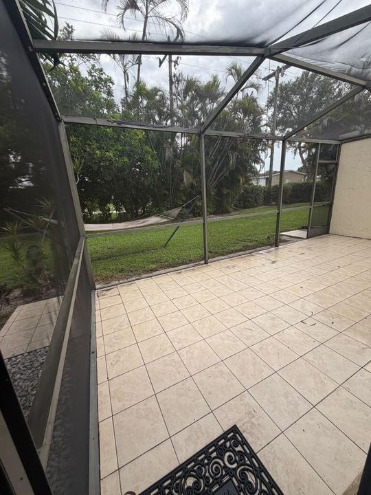 Screened in patio