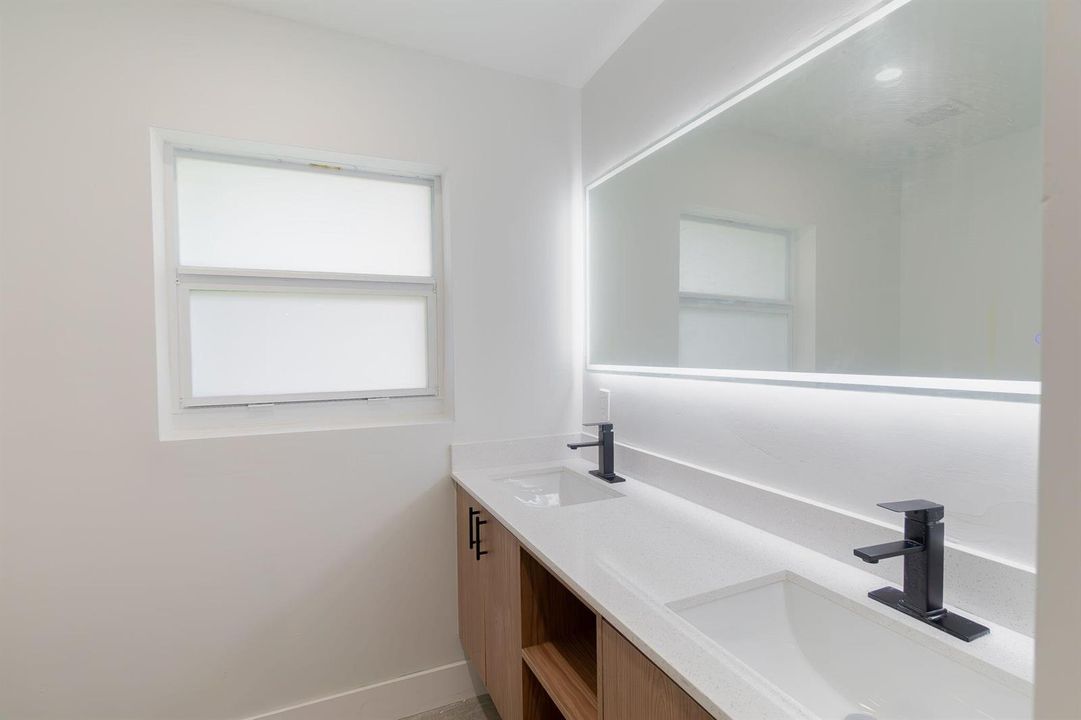 413-n-ware-dr-west-palm-beach-18-modern-