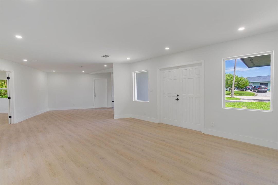 413-n-ware-dr-west-palm-beach-08-modern-