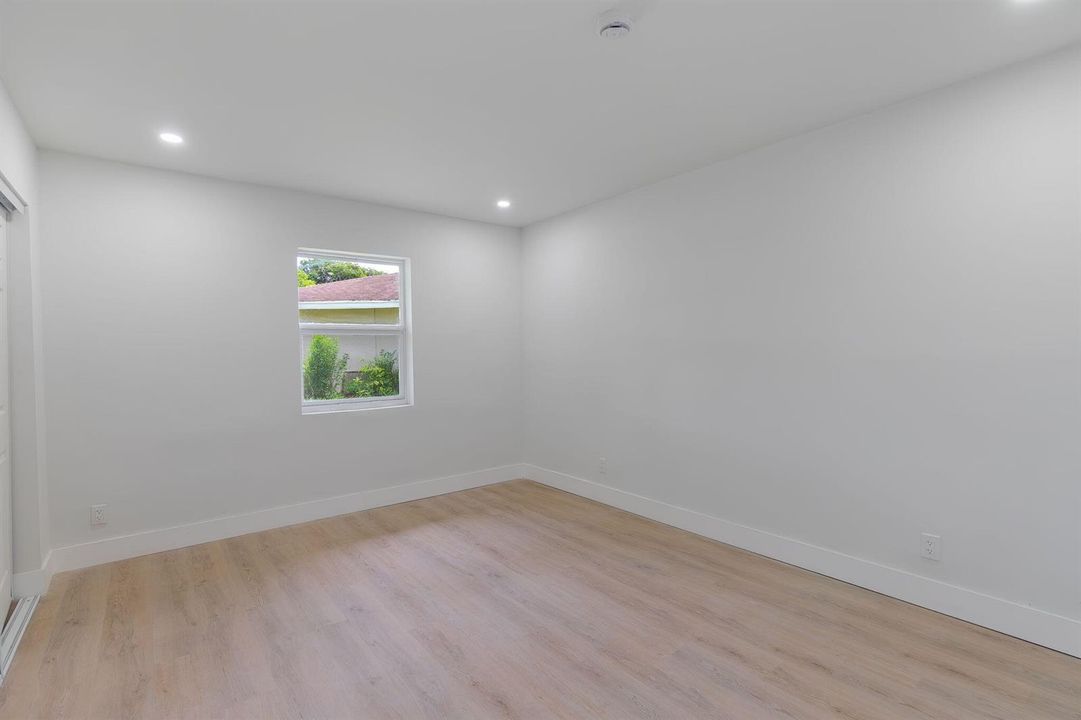 413-n-ware-dr-west-palm-beach-20-bedroom