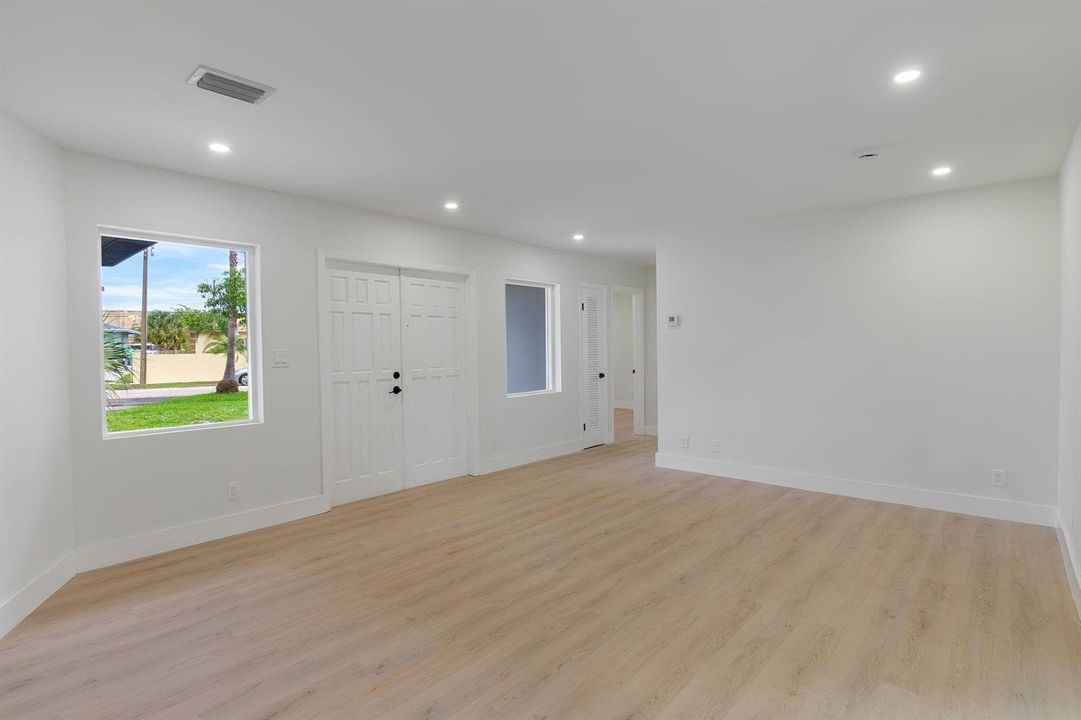 413-n-ware-dr-west-palm-beach-09-open-co