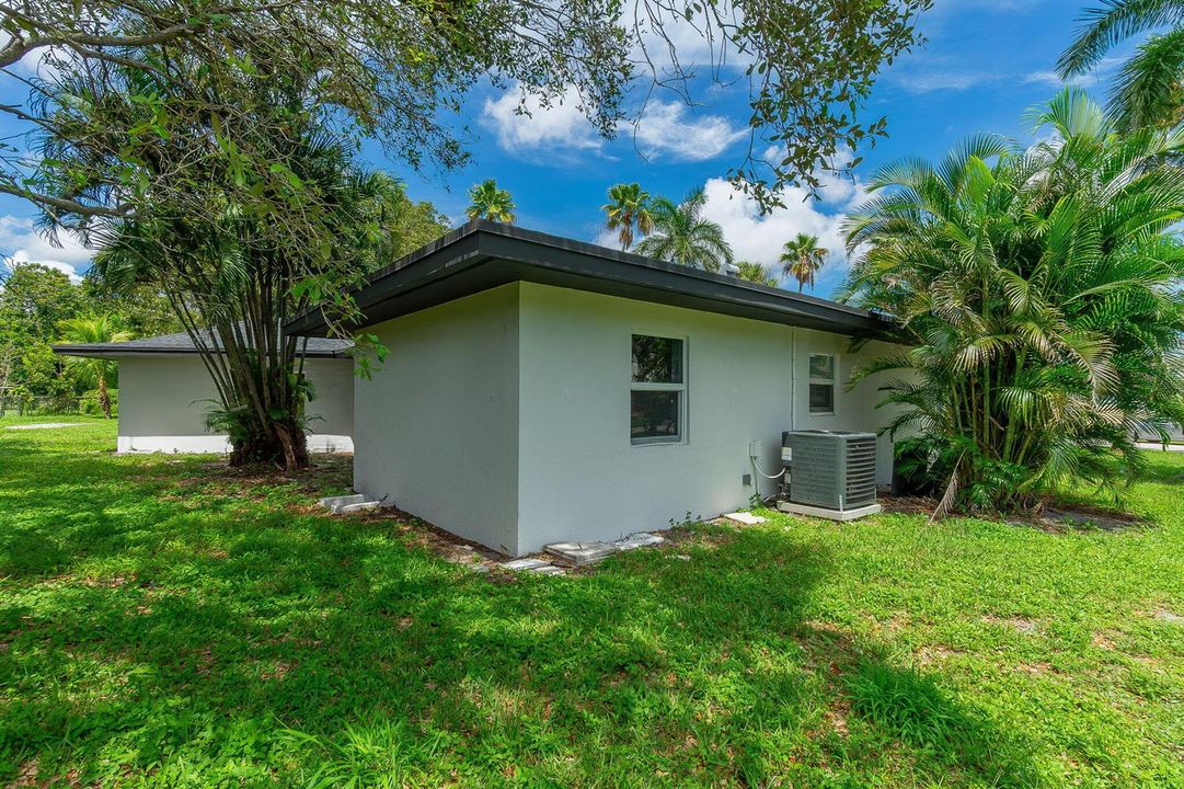 413-n-ware-dr-west-palm-beach-30-exterio