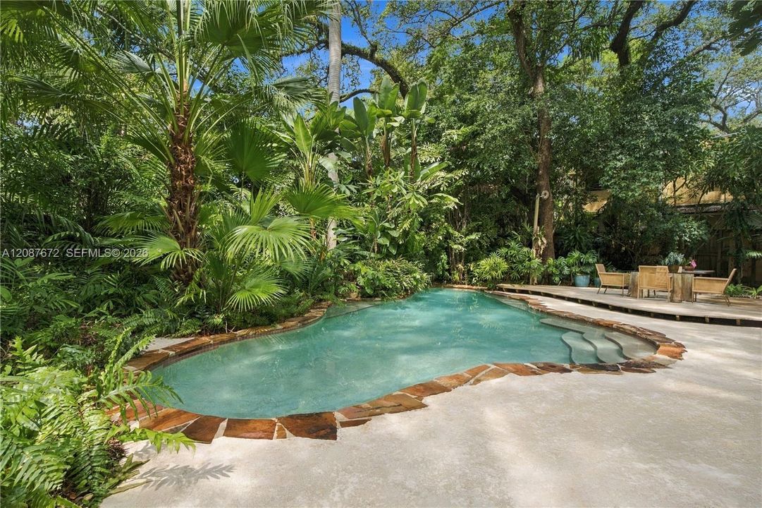 En Venta: $3,100,000 (3 camas, 2 baños, 1583 Pies cuadrados)