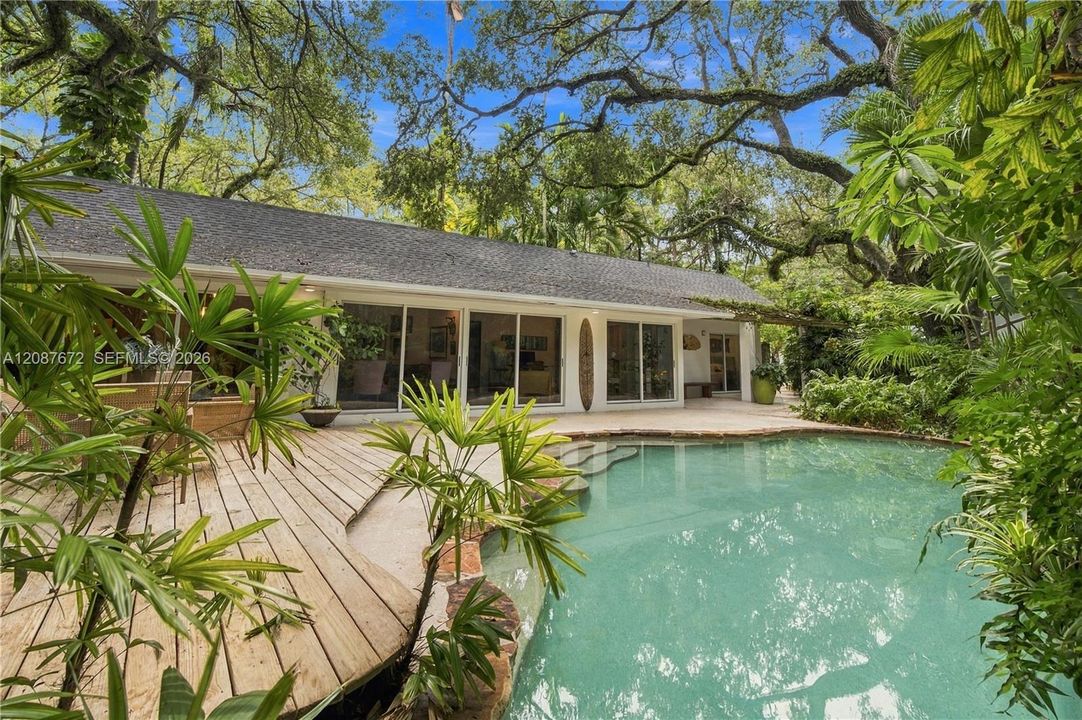 En Venta: $3,100,000 (3 camas, 2 baños, 1583 Pies cuadrados)