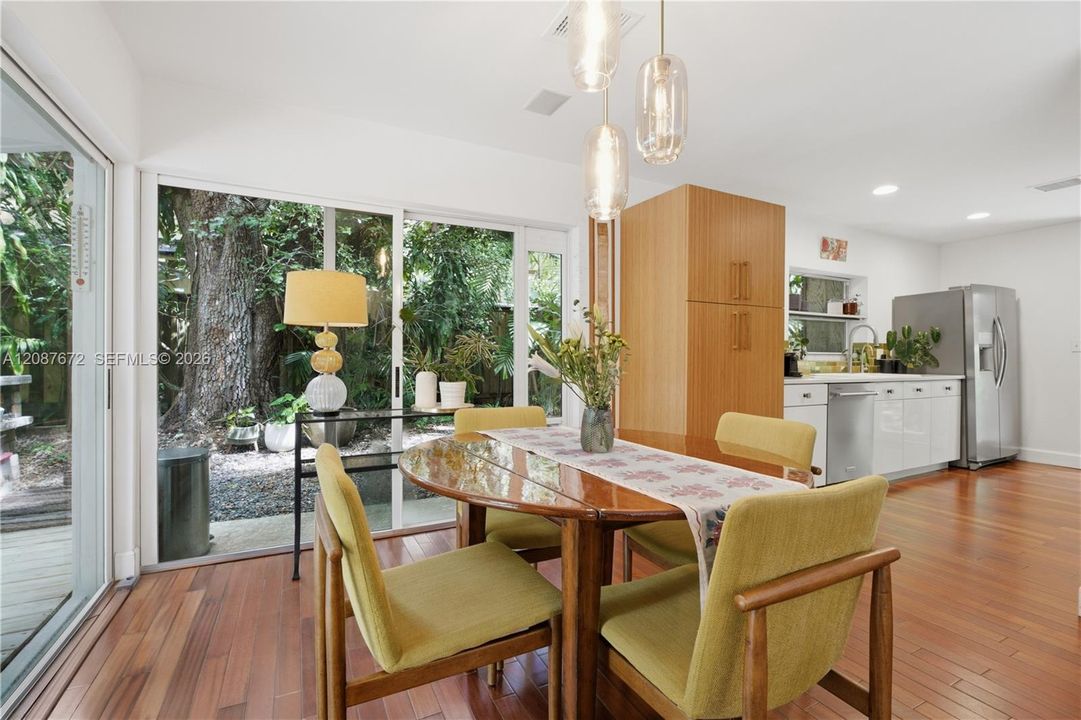 En Venta: $3,100,000 (3 camas, 2 baños, 1583 Pies cuadrados)