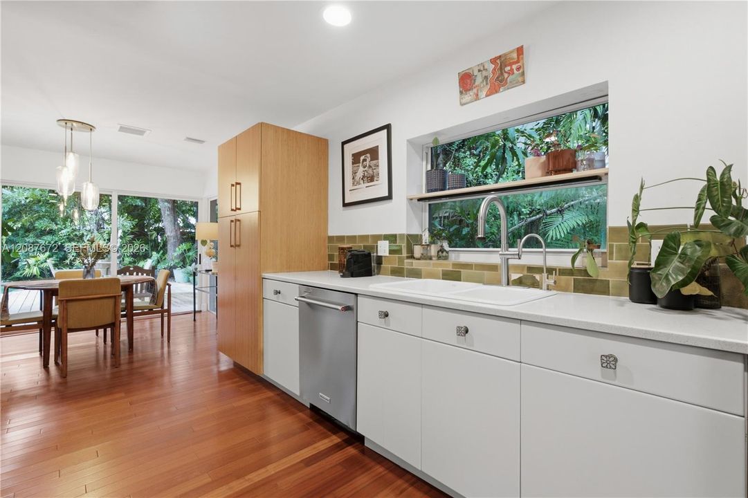 En Venta: $3,100,000 (3 camas, 2 baños, 1583 Pies cuadrados)