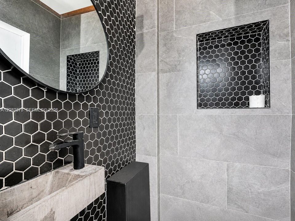 В аренду: $8,000 (0 спален, 0 ванн, 0 Квадратных фут)