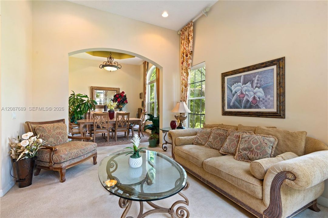 For Rent: $4,250 (4 beds, 3 baths, 2602 Square Feet)
